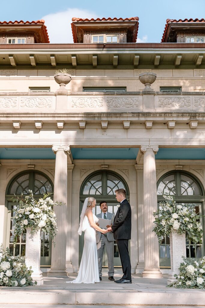 Outdoor wedding ceremony at the Mansion at Woodward Park 