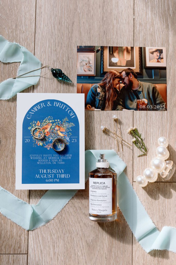 wedding invitations and pearl details 